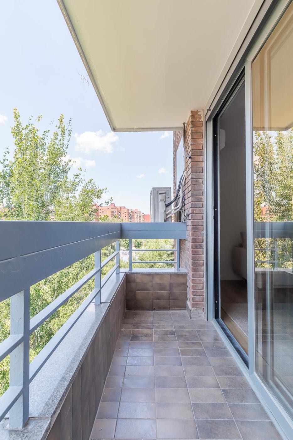 Caterina Ventas Apartment Madrid Exterior photo