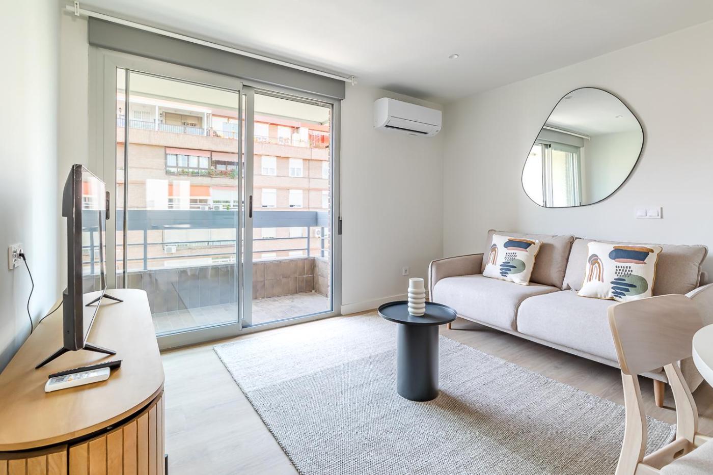 Caterina Ventas Apartment Madrid Exterior photo